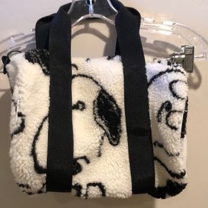 Black and White Snoopy purse.